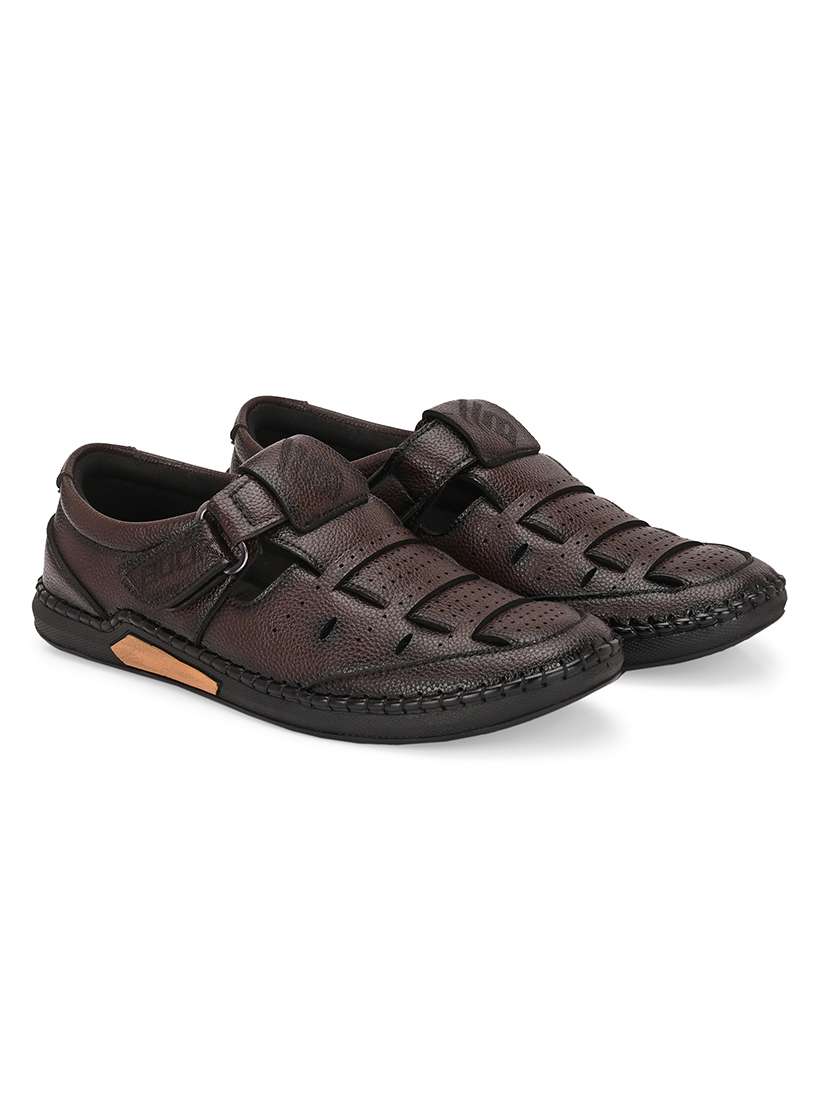 men brown fisherman sandal - 21794226 -  Standard Image - 1