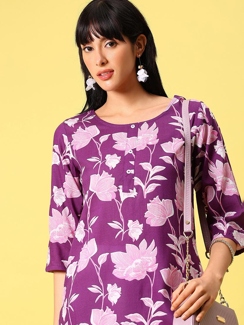 women purple floral print straight kurta - 21829900 - Standard Image - 4