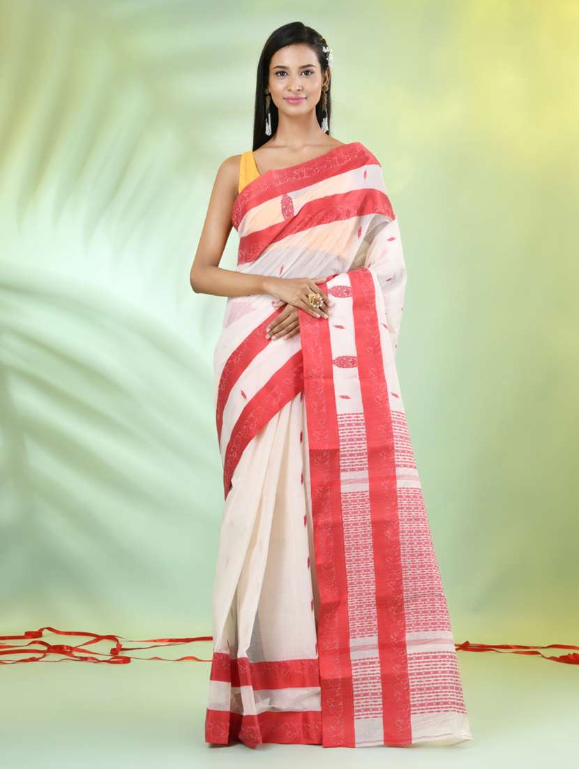 women off white handloom saree