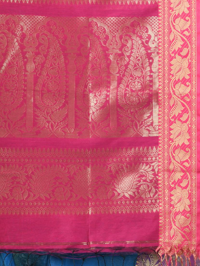 women self design bordered saree with blouse - 21839480 - Standard Image - 4