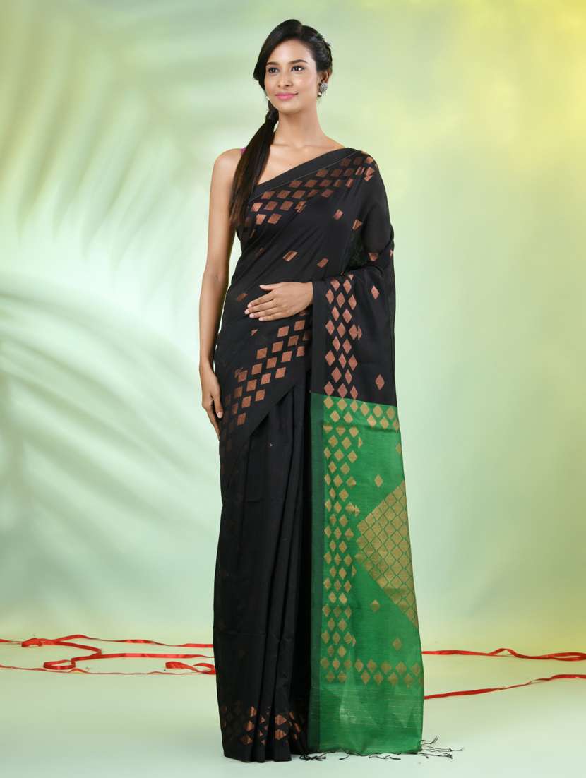 women self design zari weave handloom saree with blouse - 21839494 -  Standard Image - 1