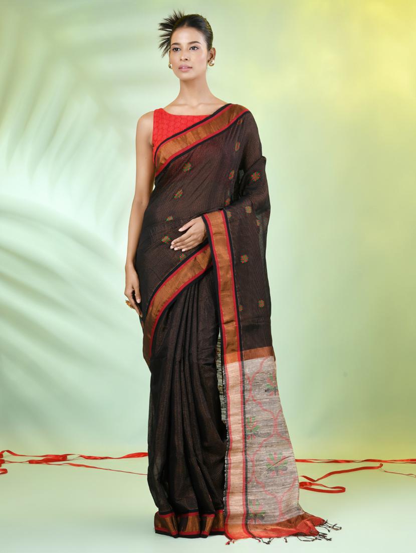 women black handloom saree with blouse - 21839514 - Standard Image - 1