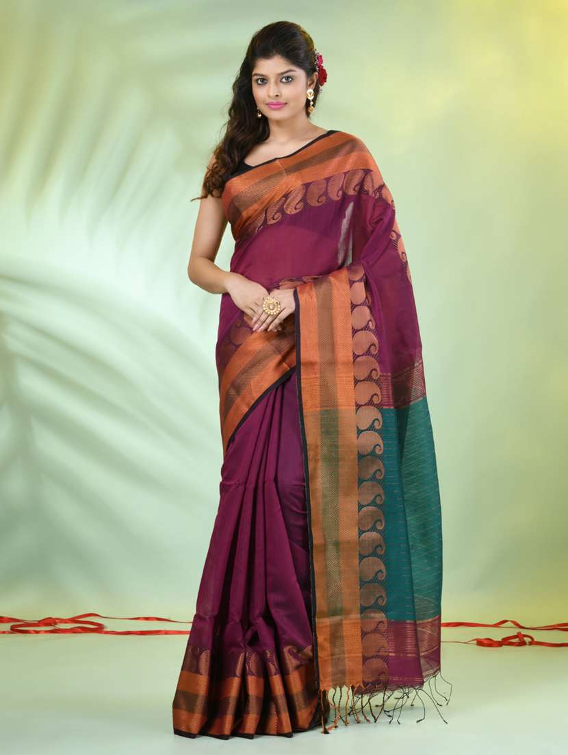 women solid with zari bordered saree with blouse