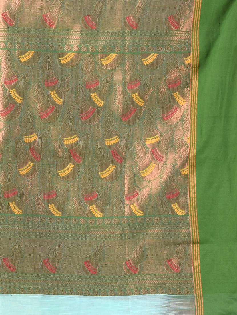 women self design handloom saree with blouse - 21839534 -  Standard Image - 4