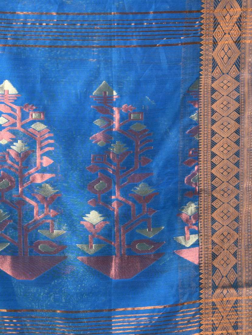 women self design handloom saree with blouse - 21839554 -  Standard Image - 4