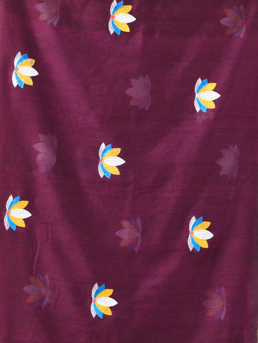 women purple embroidered saree with blouse - 21839560 - Standard Image - 4
