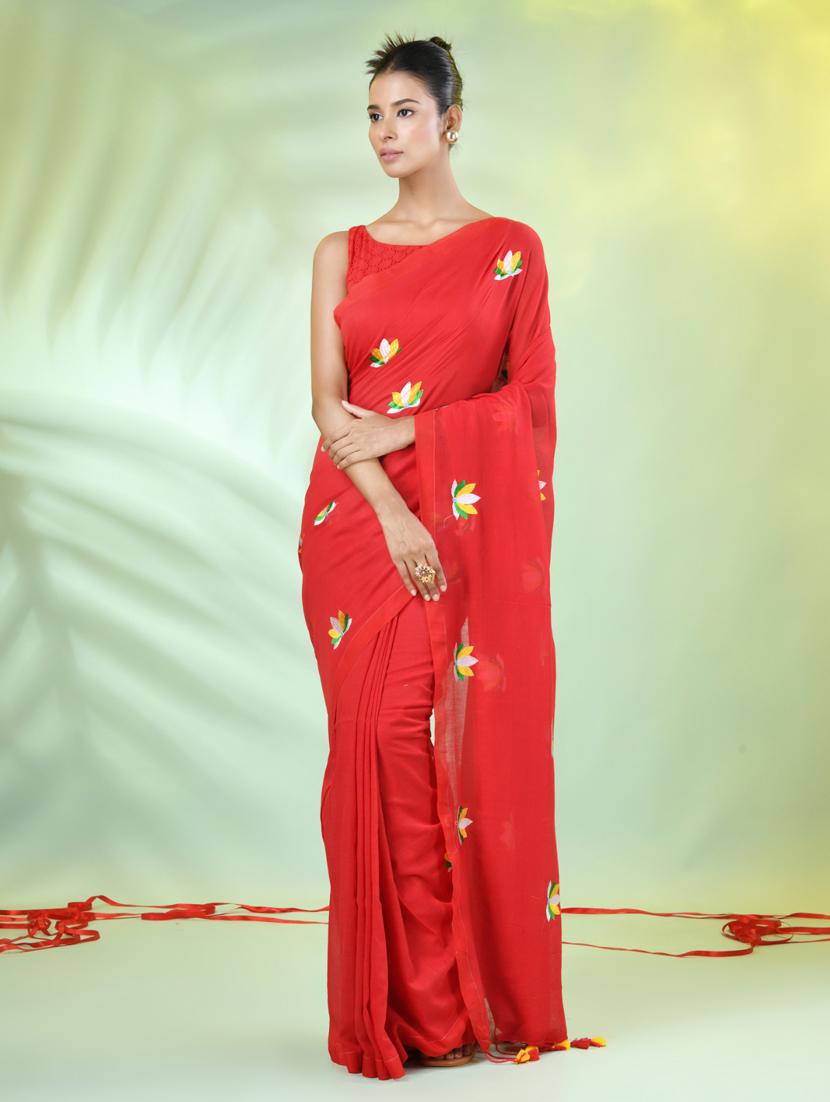 women red embroidered saree with blouse - 21839563 - Standard Image - 1