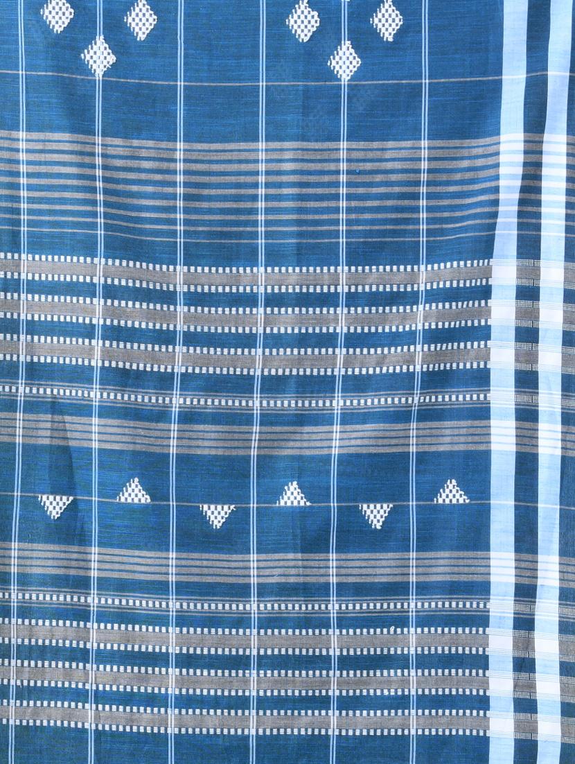 women checkered handloom saree with blouse - 21839570 - Standard Image - 4