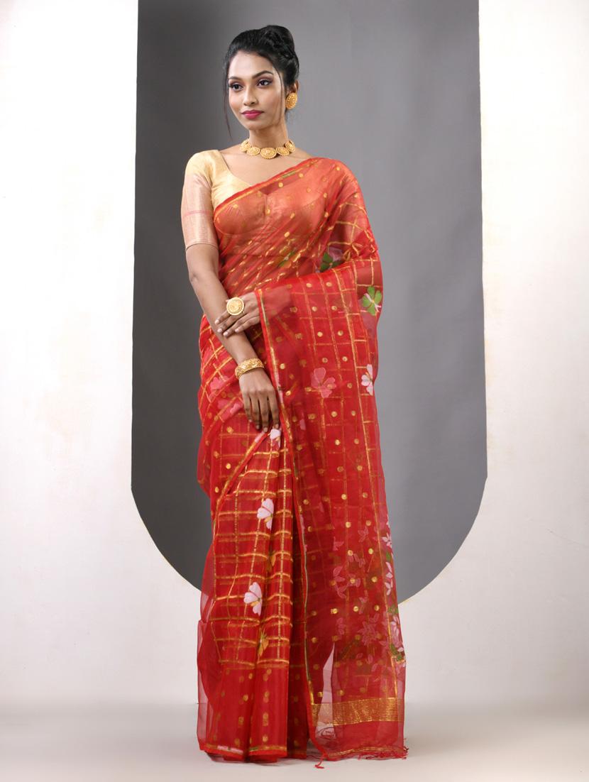 women self design handloom saree with blouse - 21839629 - Standard Image - 1