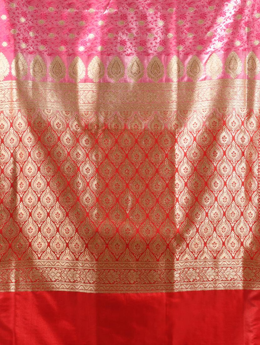 women self design banarasi saree with blouse - 21839669 - Standard Image - 4