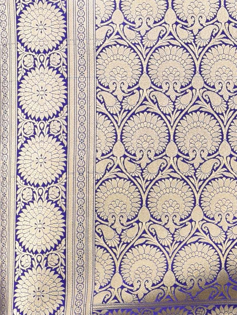 women self design banarasi saree with blouse - 21839712 -  Standard Image - 4