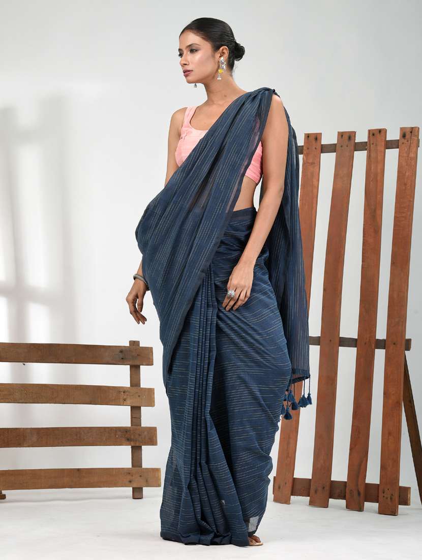 women grey handloom saree with blouse - 21839767 - Standard Image - 1