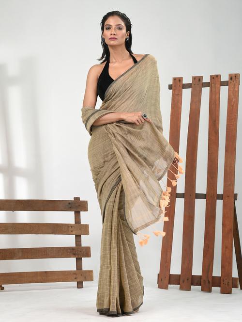 women self design bordered saree with blouse - 21839769 -  Standard Image - 0