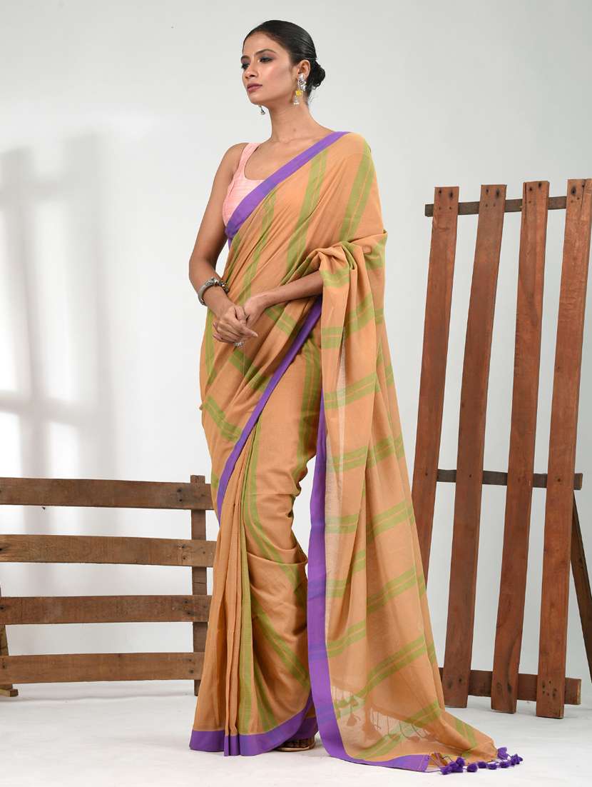 women beige handloom saree with blouse - 21839792 -  Standard Image - 1