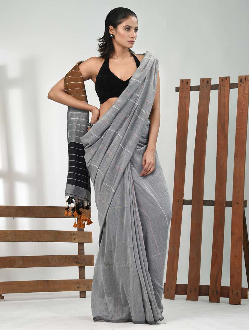 women grey handloom saree with blouse - 21839793 -  Standard Image - 1