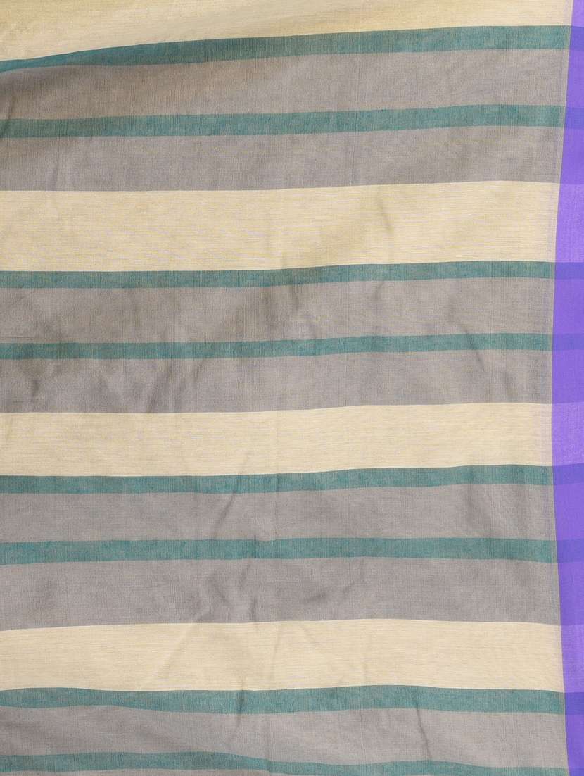 women striped handloom saree with blouse - 21839800 -  Standard Image - 4