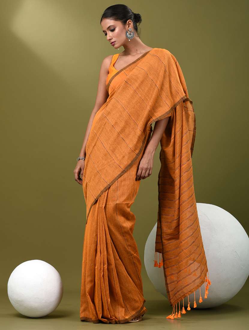 women striped handloom saree with blouse - 21839818 -  Standard Image - 1
