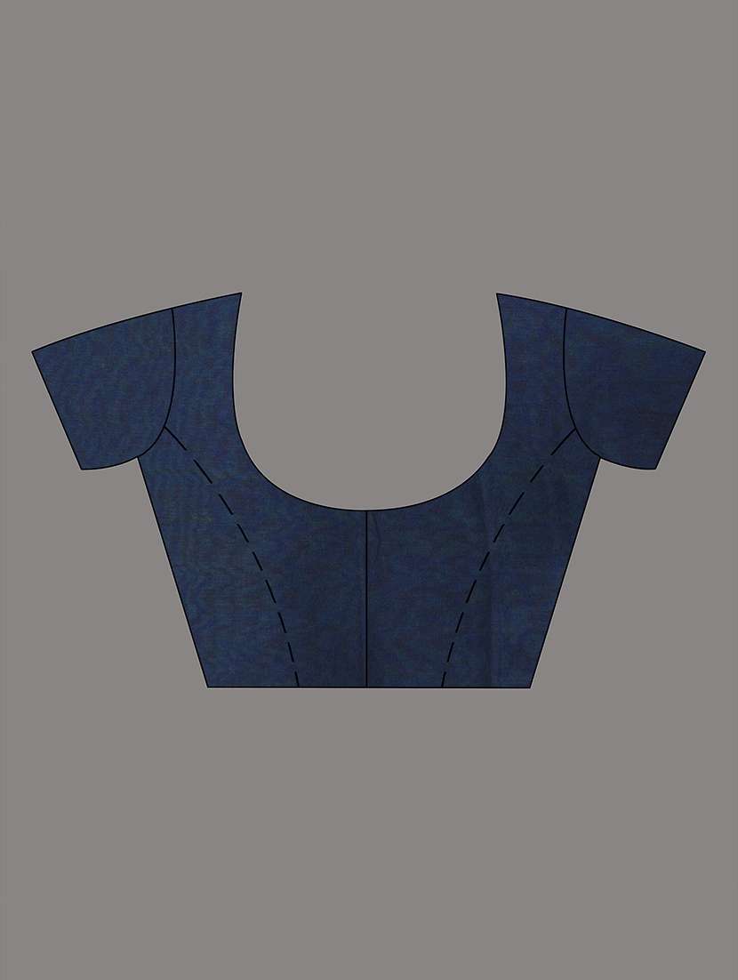 women striped handloom saree with blouse - 21839824 - Standard Image - 4