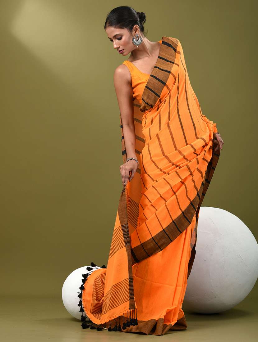 women striped handloom saree with blouse - 21839842 -  Standard Image - 1