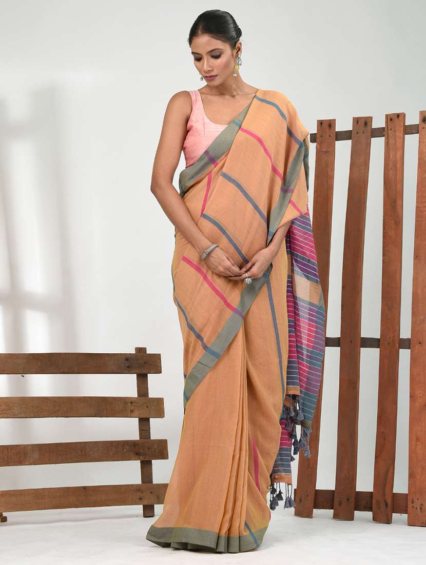 women striped handloom saree with blouse - 21839844 -  Standard Image - 1