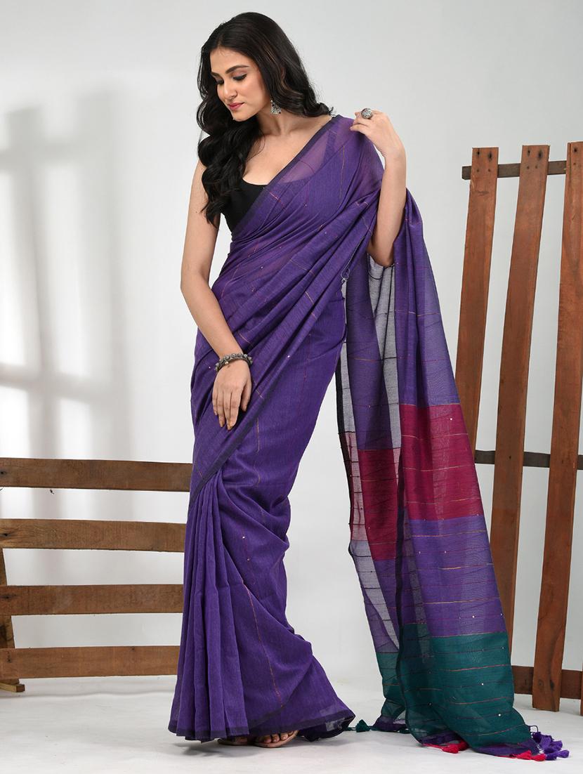 women striped handloom saree with blouse - 21839853 - Standard Image - 1
