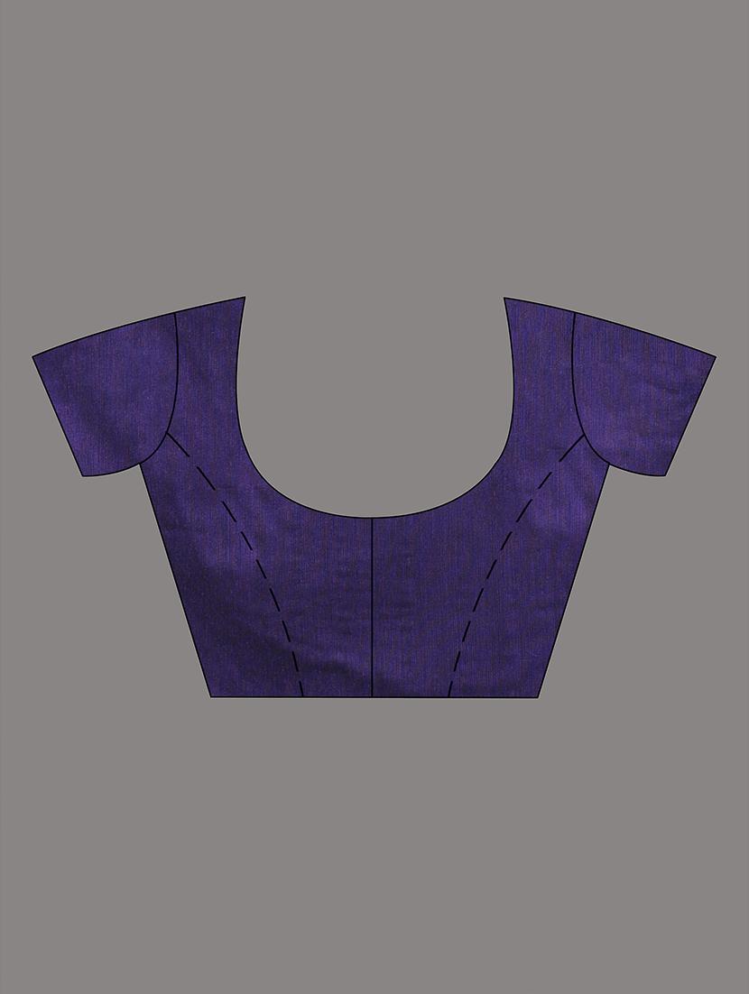 women striped handloom saree with blouse - 21839863 - Standard Image - 4