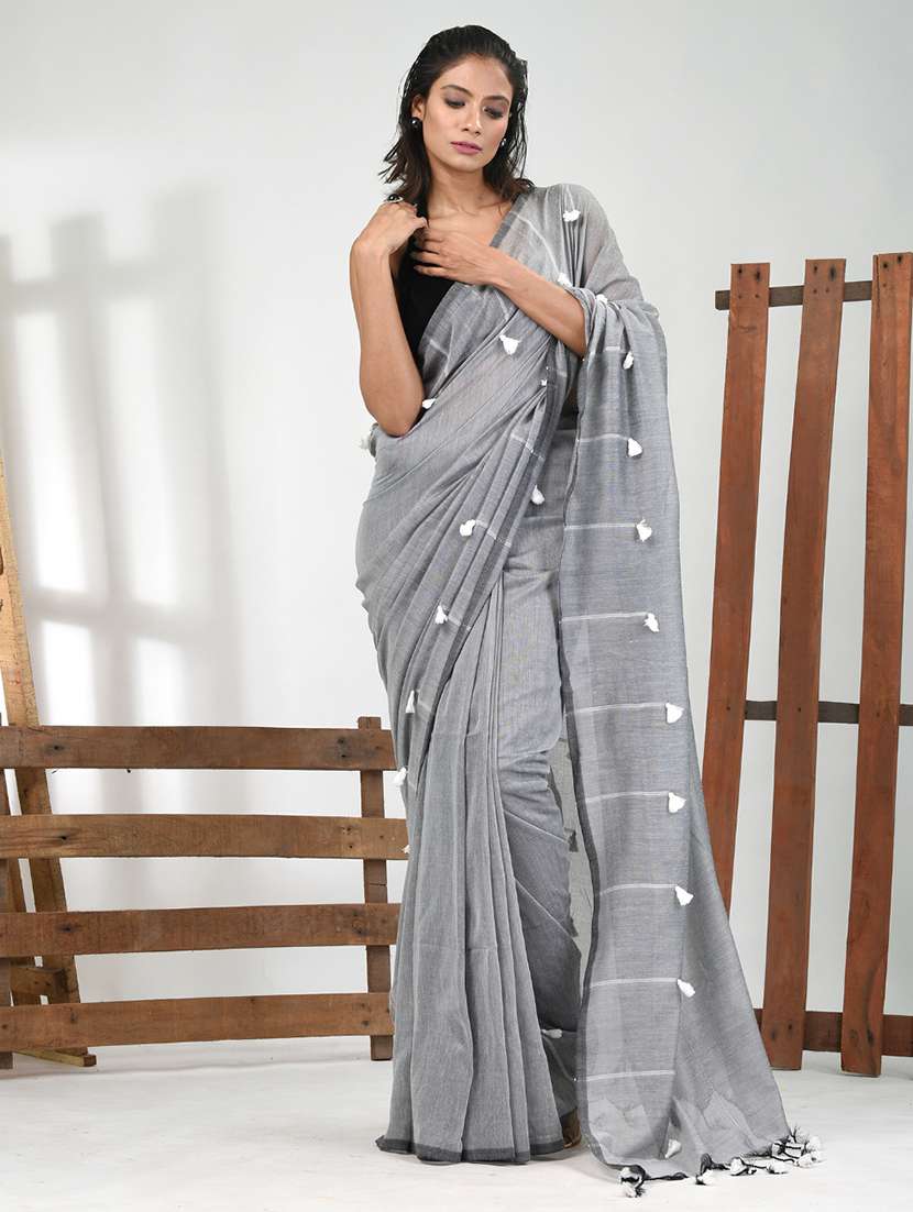 women grey handloom saree with blouse - 21839881 -  Standard Image - 1