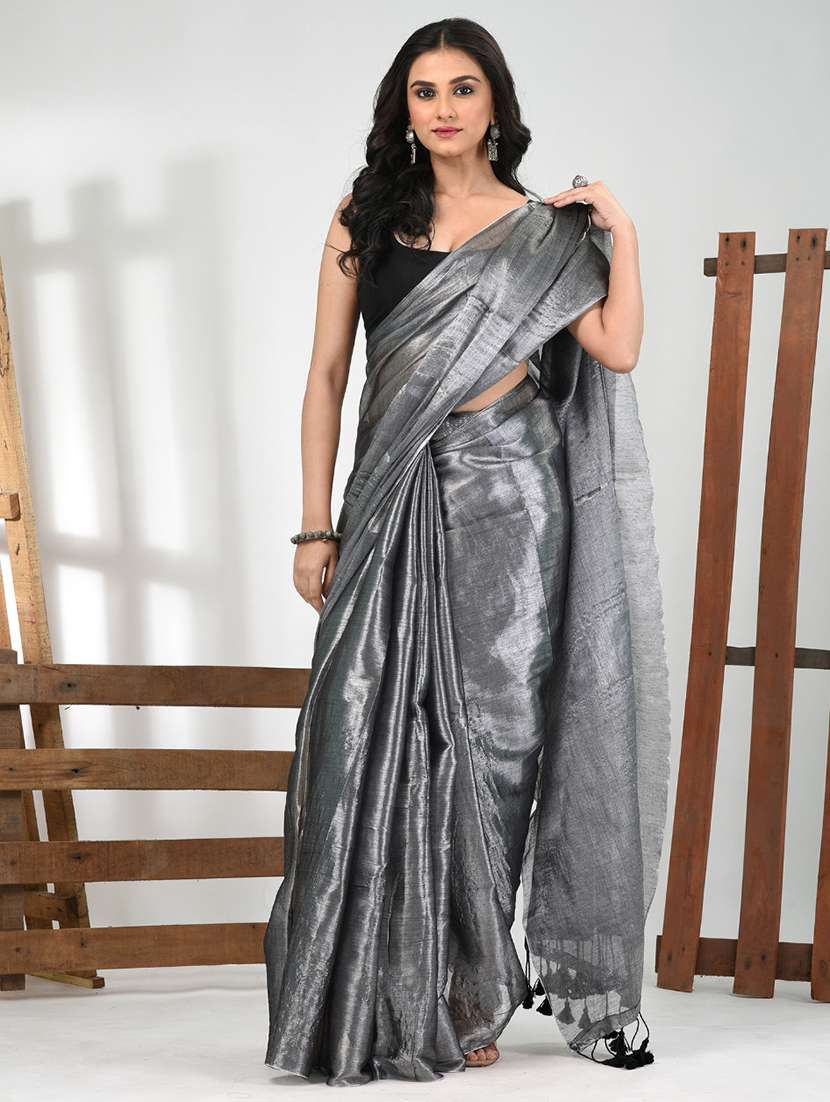 women solid casual wear saree with blouse