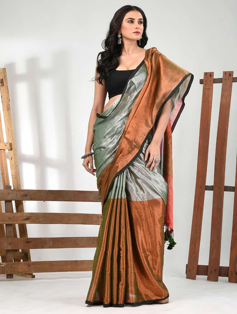 women grey handloom saree with blouse - 21839889 -  Standard Image - 1