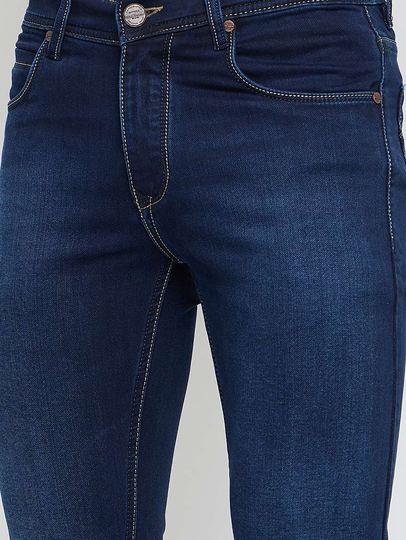 men solid mid rise slim fit jean - 21840050 -  Standard Image - 4