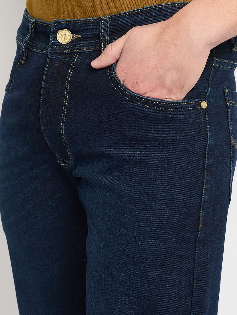 men solid mid rise relaxed fit jean - 21840062 - Standard Image - 4
