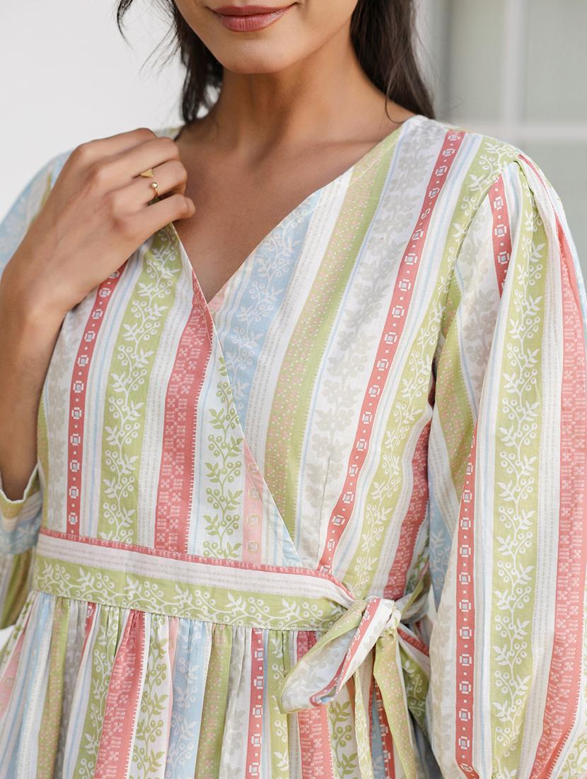 women printed puff sleeves peplum top - 21840070 - Standard Image - 4