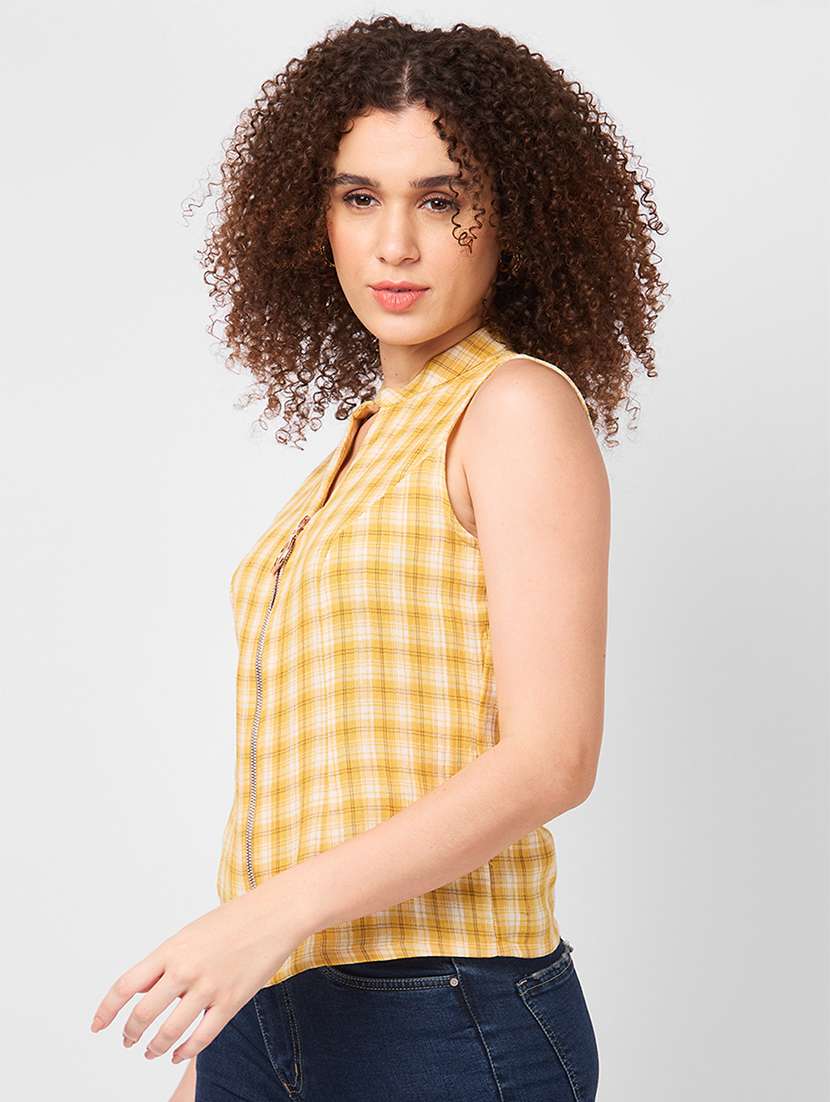 women checkered sleeveless regular top - 21840731 - Standard Image - 1