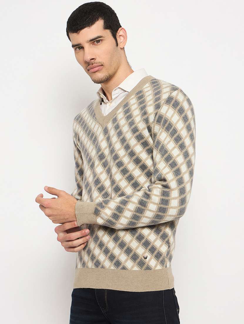 men pullover long sleeve check - 21841416 -  Standard Image - 1