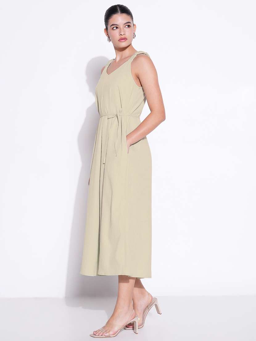 women solid sleeveless fit & flare dress - 21841472 -  Standard Image - 4