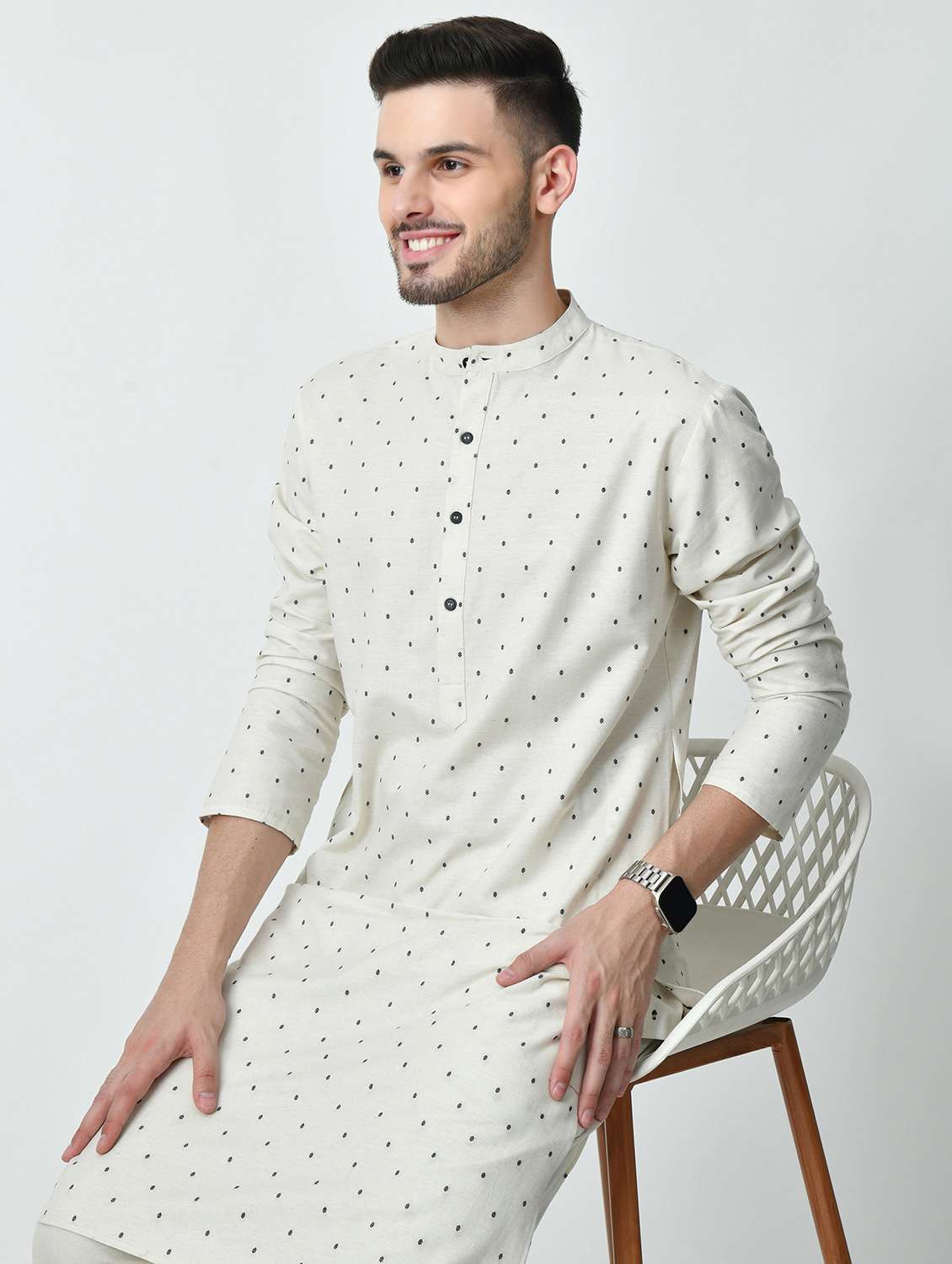 men printed mandarin neck long kurta - 21841539 - Standard Image - 4