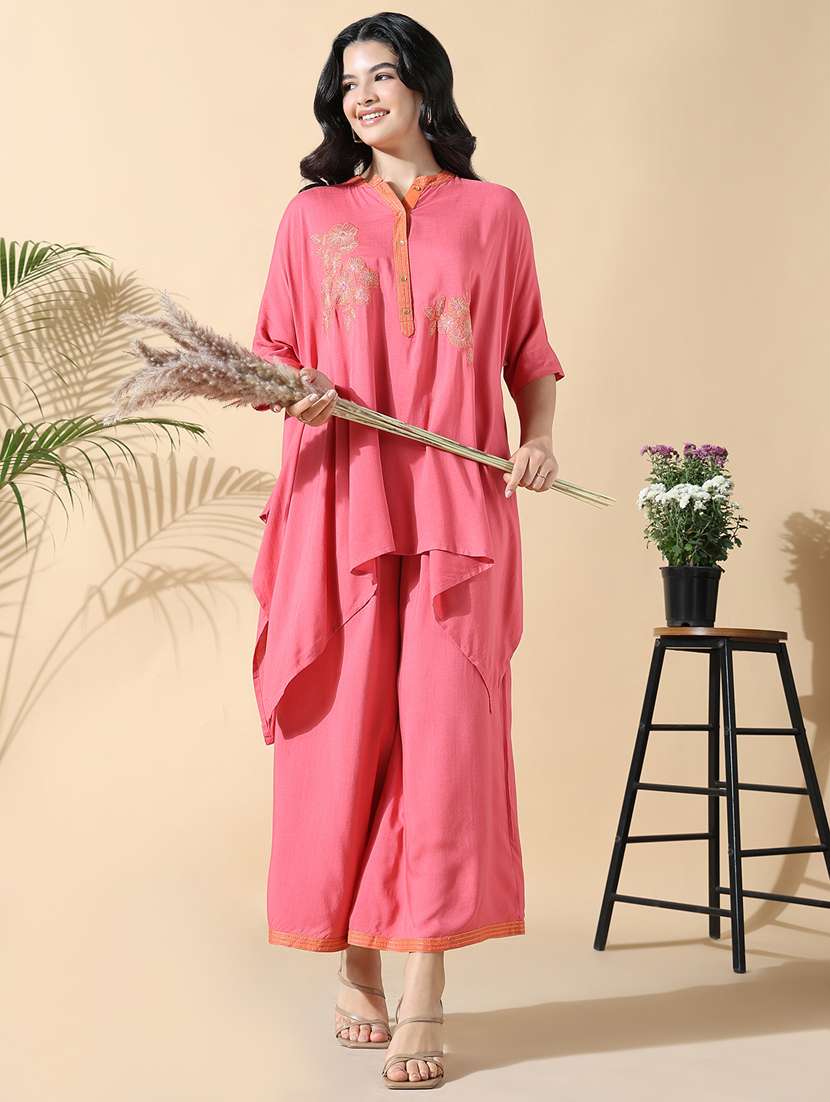 women pink embroidered kurta palazzo set  - 21842934 -  Standard Image - 1
