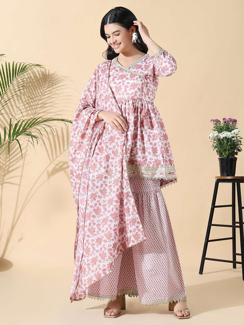 women three quarter sleeve kurta sharar with dupatta set