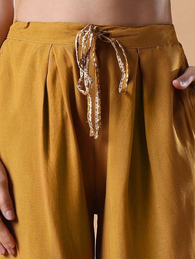 women mustard long sleeve kurta palazzo set - 21842961 -  Standard Image - 6