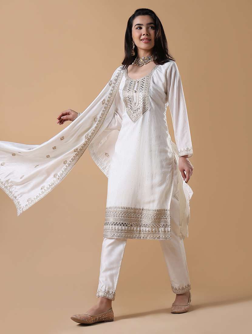 women three quarter sleeve kurta pant with dupatta set - 21842963 -  Standard Image - 4