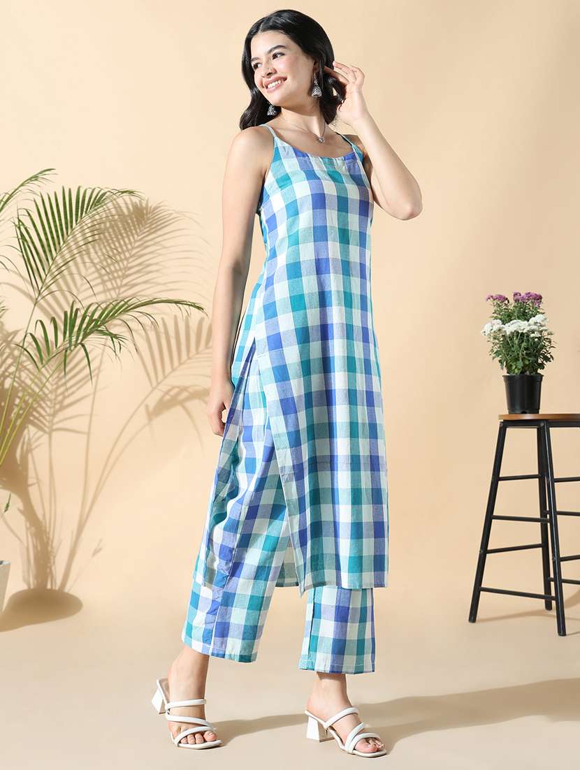 women blue checkered shoulder strap kurta pant set - 21842981 -  Standard Image - 4