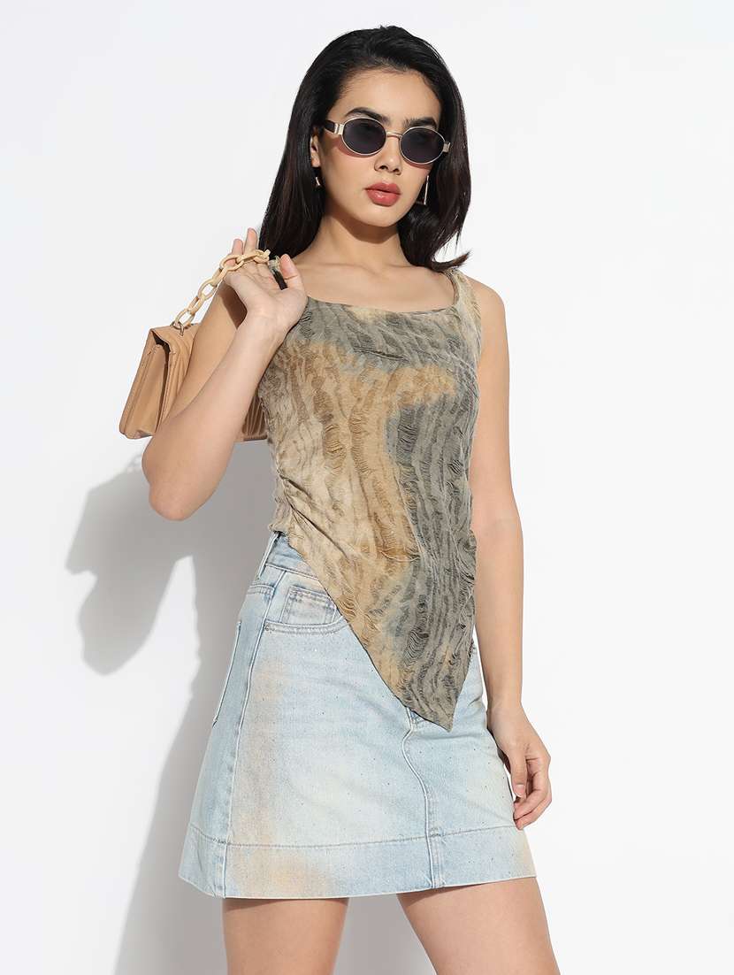 women self designed sleeveless hooded top - 21842991 - Standard Image - 1