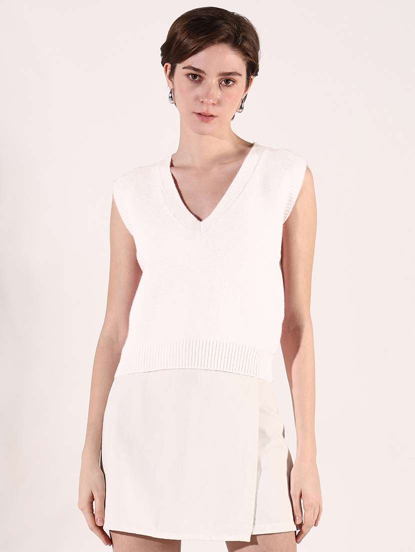 women solid sleeveless crop pullover - 21843008 -  Zoom Image - 0