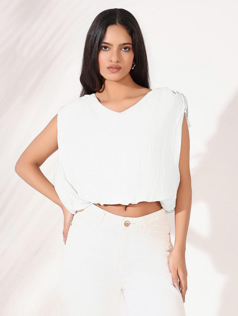 women solid sleeveless blouson top - 21843011 - Zoom Image - 0