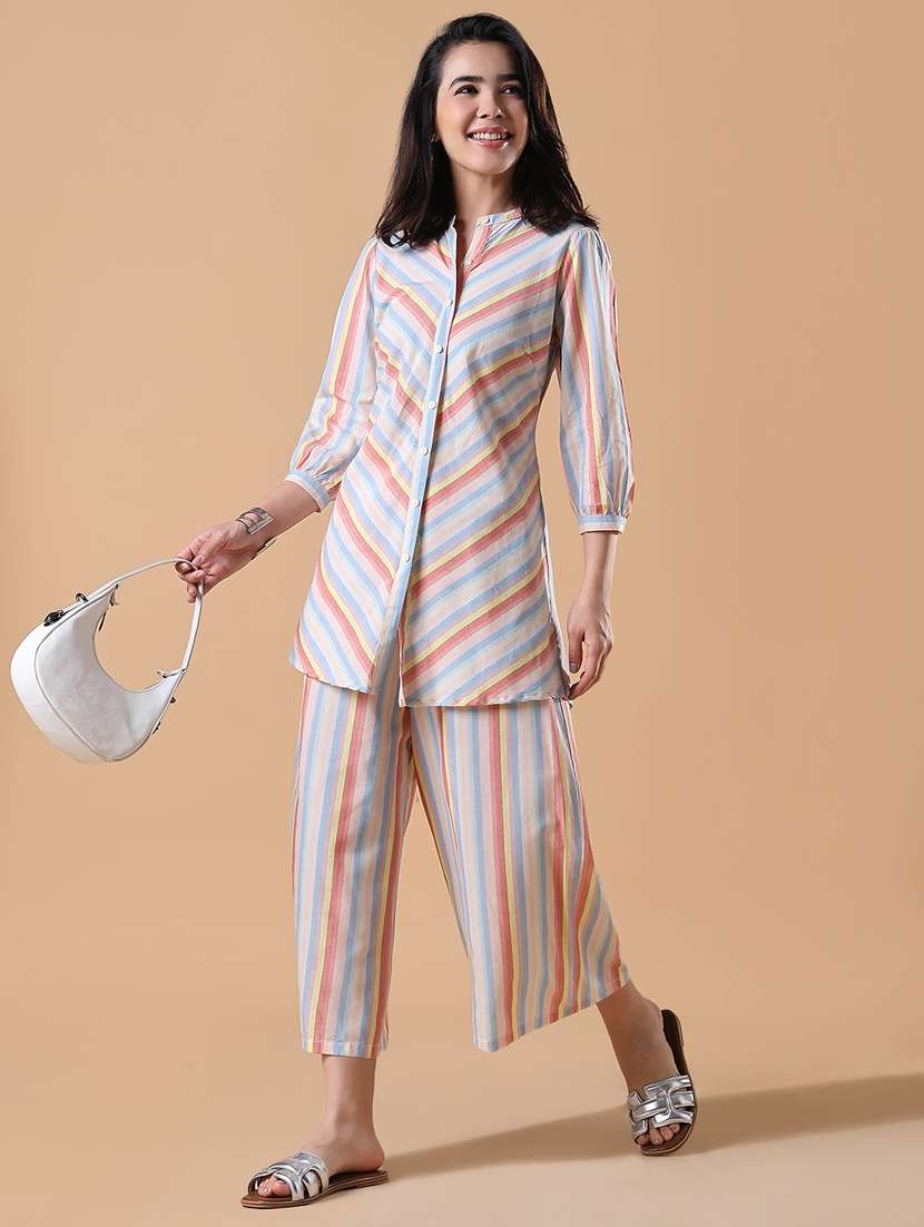 women printed shirt and trouser co-ord set - 21843051 -  Standard Image - 4