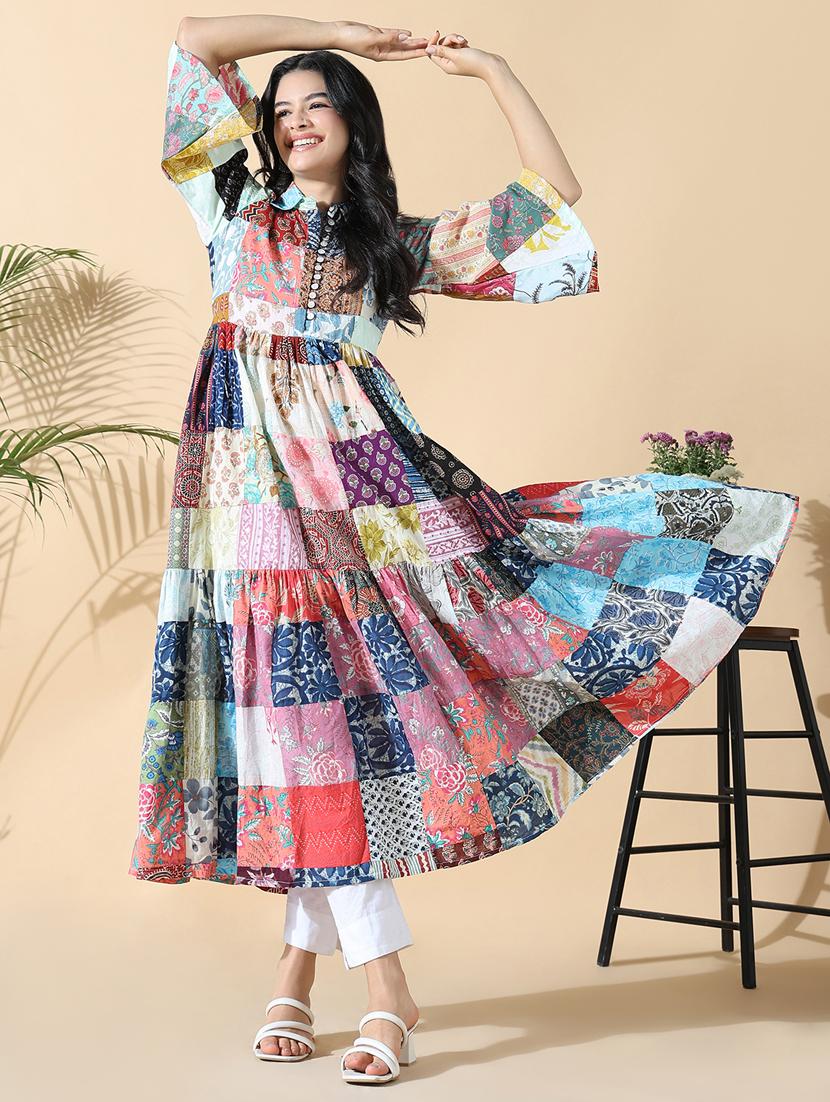 women printed three quarter sleeve flared kurta - 21843130 -  Standard Image - 1