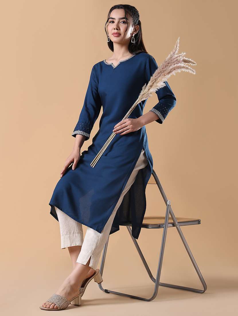 women three quarter sleeve straight kurta - 21843136 -  Standard Image - 4