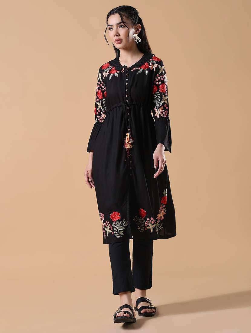 women three quarter sleeve a-line kurta