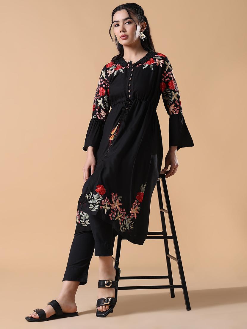 women three quarter sleeve a-line kurta - 21843141 - Standard Image - 1