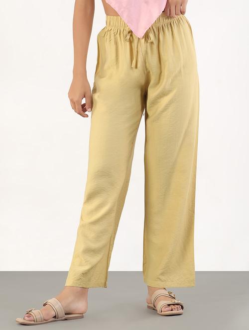 women solid mid rise straight trouser - 21843153 - Standard Image - 0